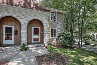 Building Photo - 28 Marigold Cir