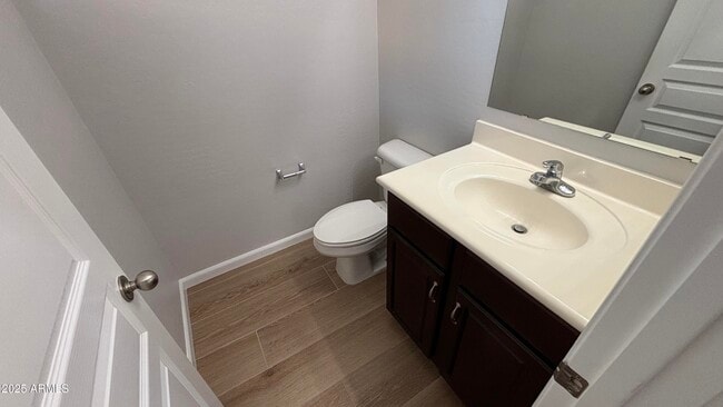 Building Photo - 3805 E Santa Fe Ln