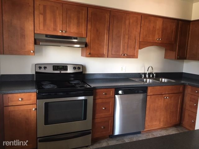 Foto del edificio - 2555 E Maple Rd
