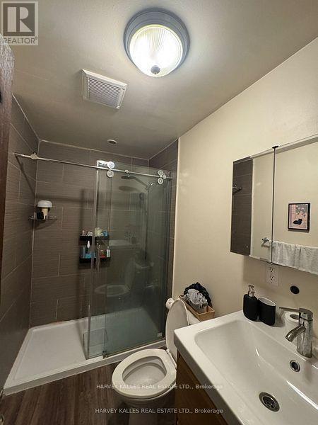 Photo du bâtiment - 678 Huron St