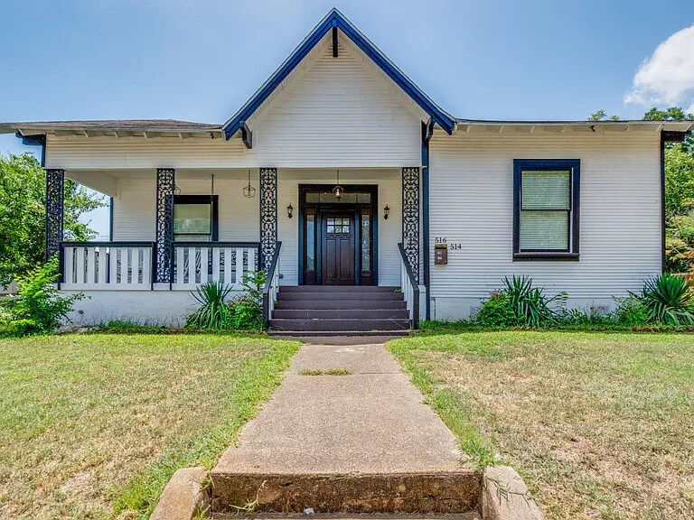 Foto principal - 516 E 6th St