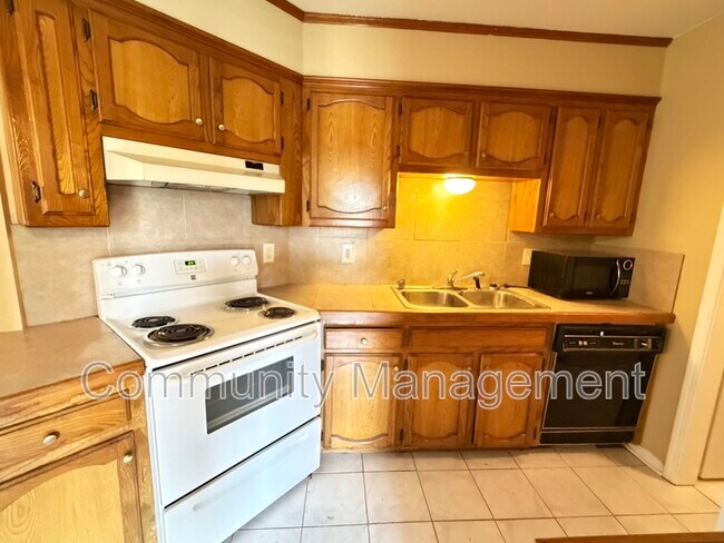 Foto del edificio - 1314 N Range Ave