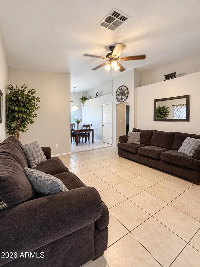 Building Photo - 8634 W Mariposa Dr