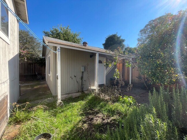 Foto del edificio - 1266 Bancroft Way