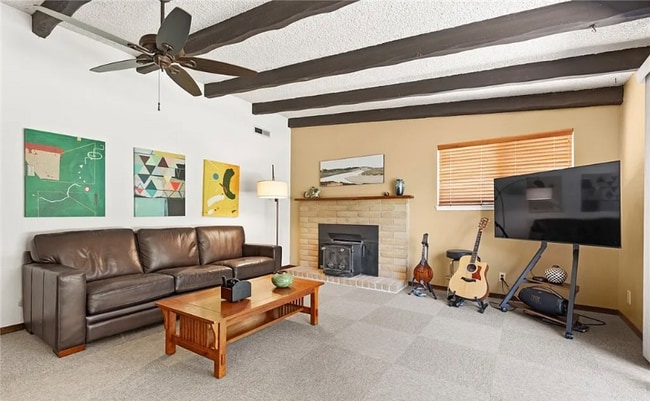 Building Photo - 461 Hoopa Circle