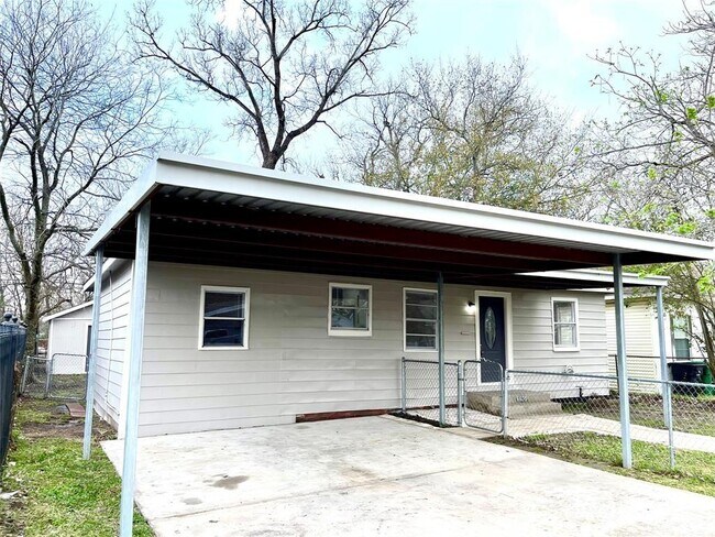 Building Photo - 6655 Myrtle St