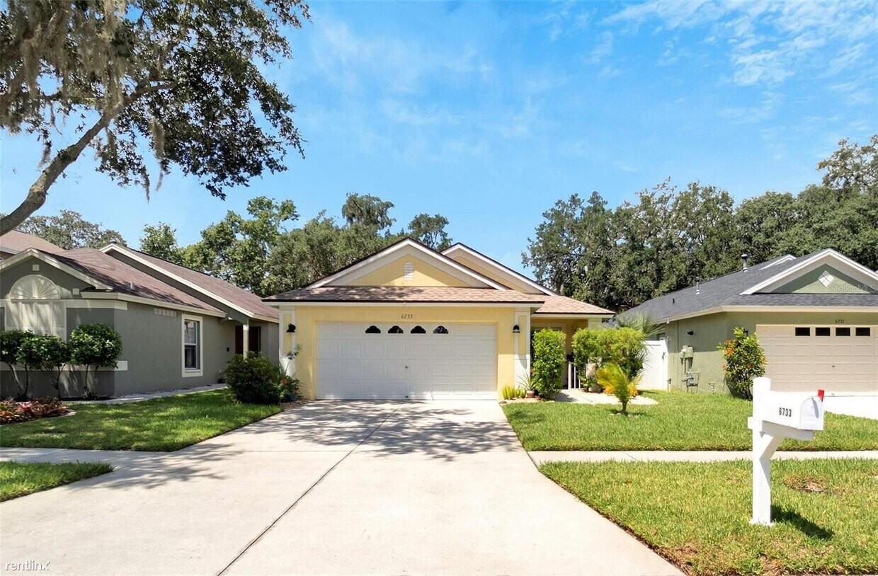Primary Photo - 3 br, 2 bath House - 6733 Summer Haven Drive