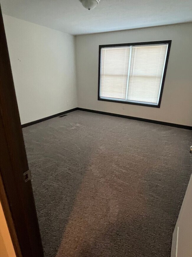 Foto del edificio - 147 Southpark Dr