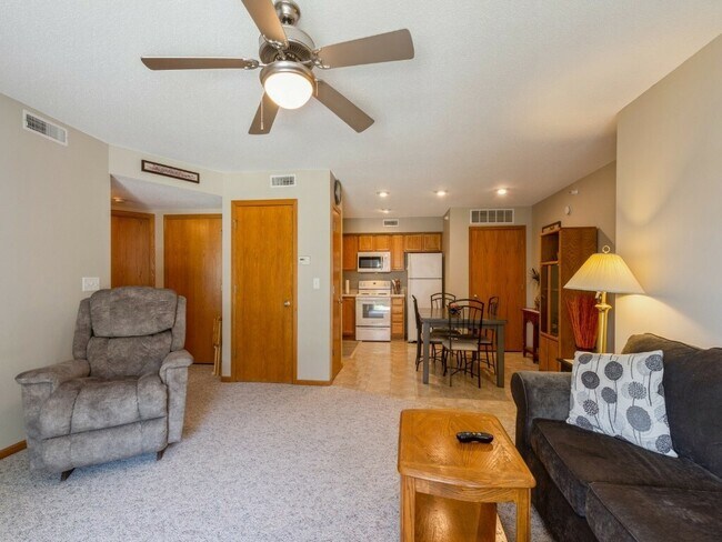 Foto del edificio - 3101 Samuel Ct SW