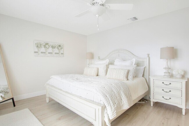 Building Photo - 1219 Ocean Dunes Cir