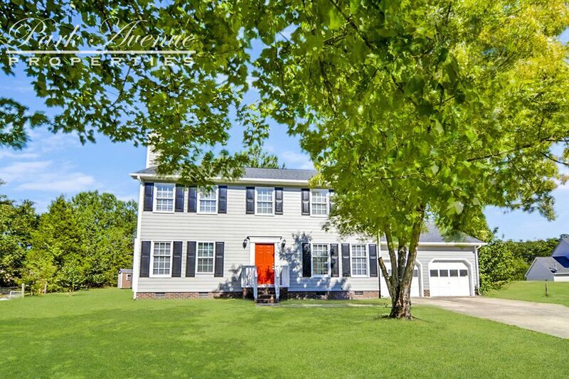Primary Photo - 9 Periwinkle Ct