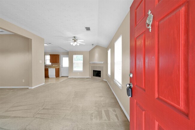 Foto del edificio - 5046 Willow Point Dr