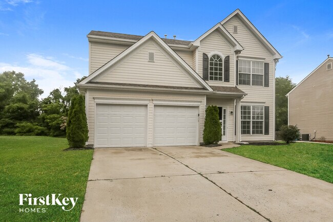 Foto del edificio - 4643 Maplecrest Pl