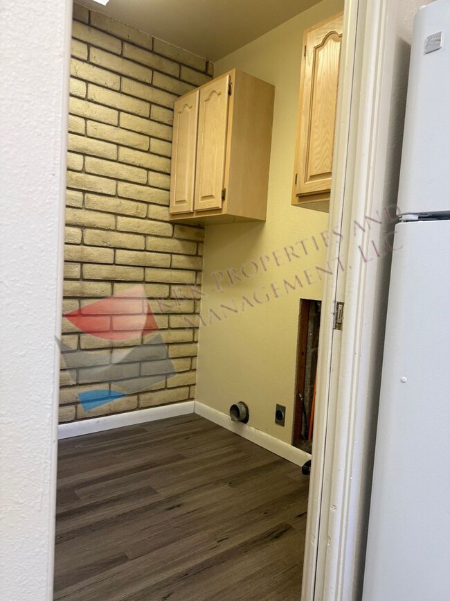 Foto del edificio - 3 bd/ 2.5 ba Condo