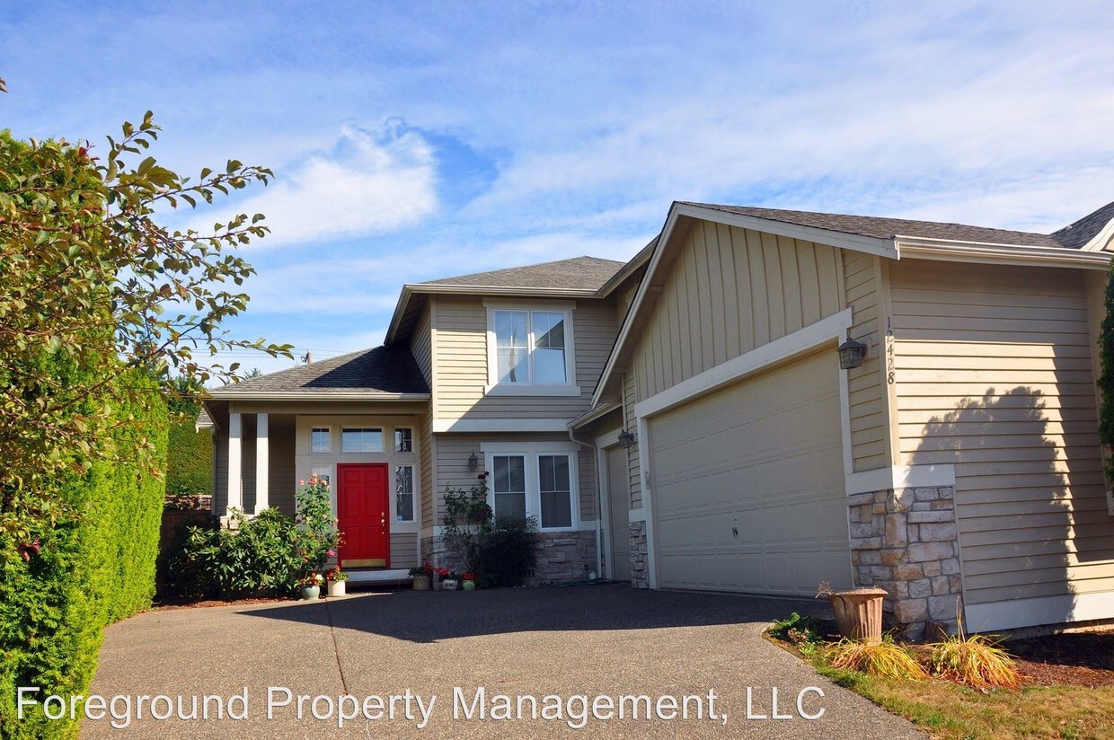 Foto principal - 3 br, 2.5 bath House - 12428 83rd Place NE