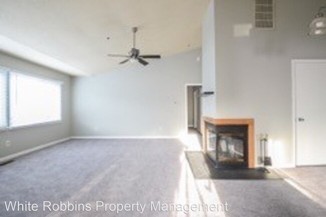 Building Photo - 1 br, 1 bath House - 2702 Creekside Drive