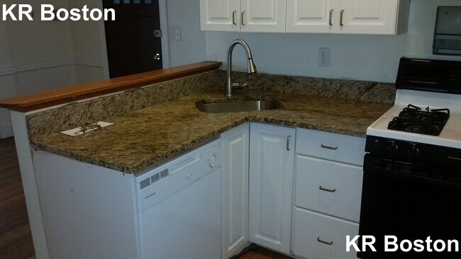 Foto del edificio - 319 Saint Paul St