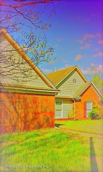 Building Photo - 8636 Sunnyvale St N