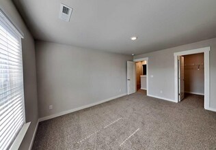 Building Photo - 781 Mickelson Wy