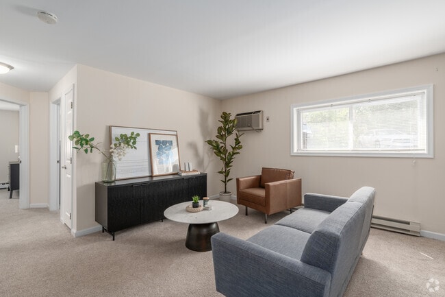 2BR, 1BA - 745SF - Living Room - Norris Hills