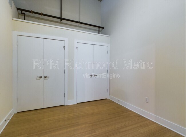 Foto del edificio - 815 Perry St
