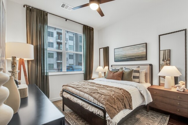 Foto del edificio - Cortland Peterson