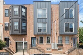 Building Photo - 1707 Carpenter St