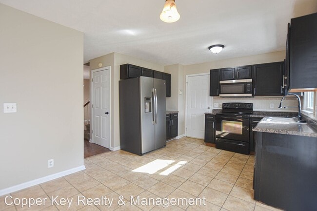 Foto del edificio - 3 br, 2.5 bath House - 1690 Hazelwood Road