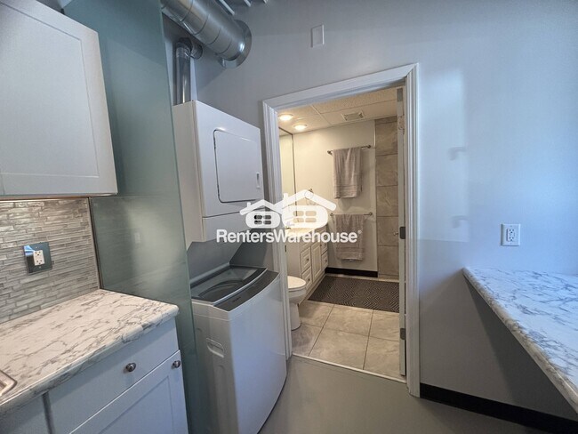Foto del edificio - 6633 NW 6th Dr