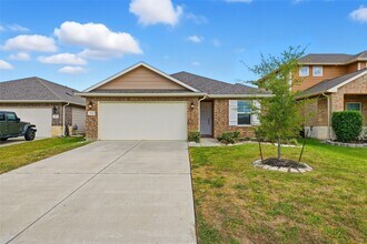 Building Photo - 7035 Toluca Dr