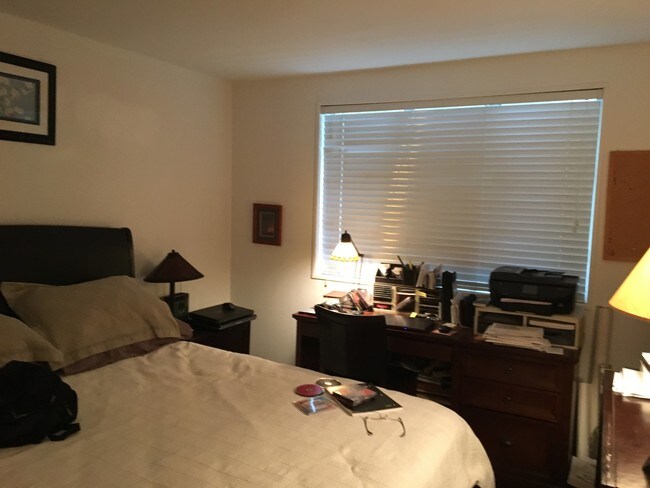 Bed Room1 - 10212 Rockville Pike
