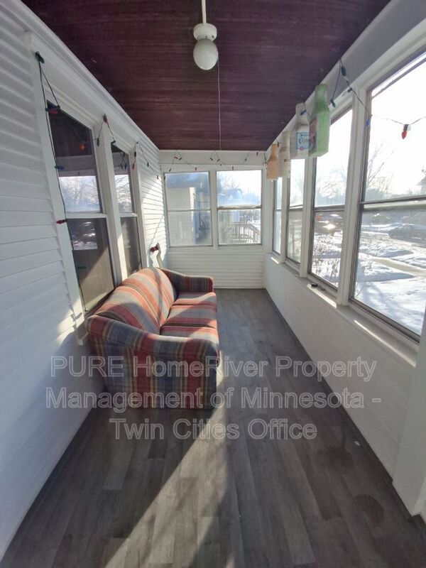 Foto del edificio - 894 21st Ave SE