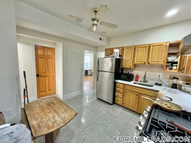 Foto del edificio - 49 Beech Glen St