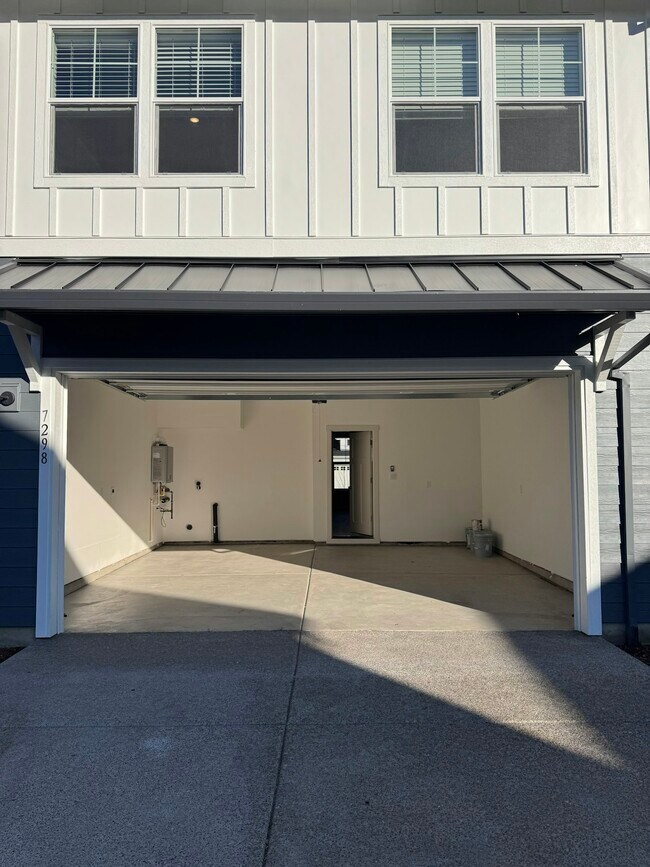 Foto del edificio - 7298 SE Madrone St