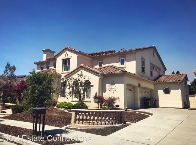 Building Photo - 6 br, 5 bath House - 5328 Canyon Hills Lane