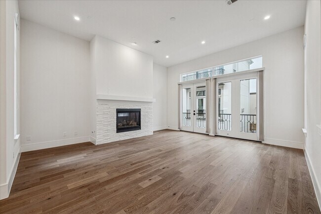 Foto del edificio - 1659 Bingle Rd