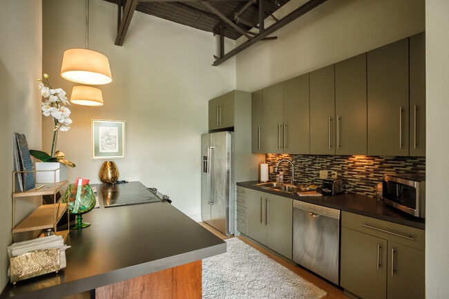 Foto del edificio - 509 W Spring St