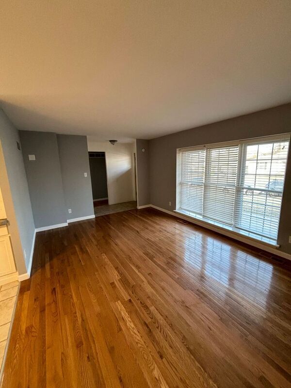Building Photo - 1727 Schulte Hill Dr