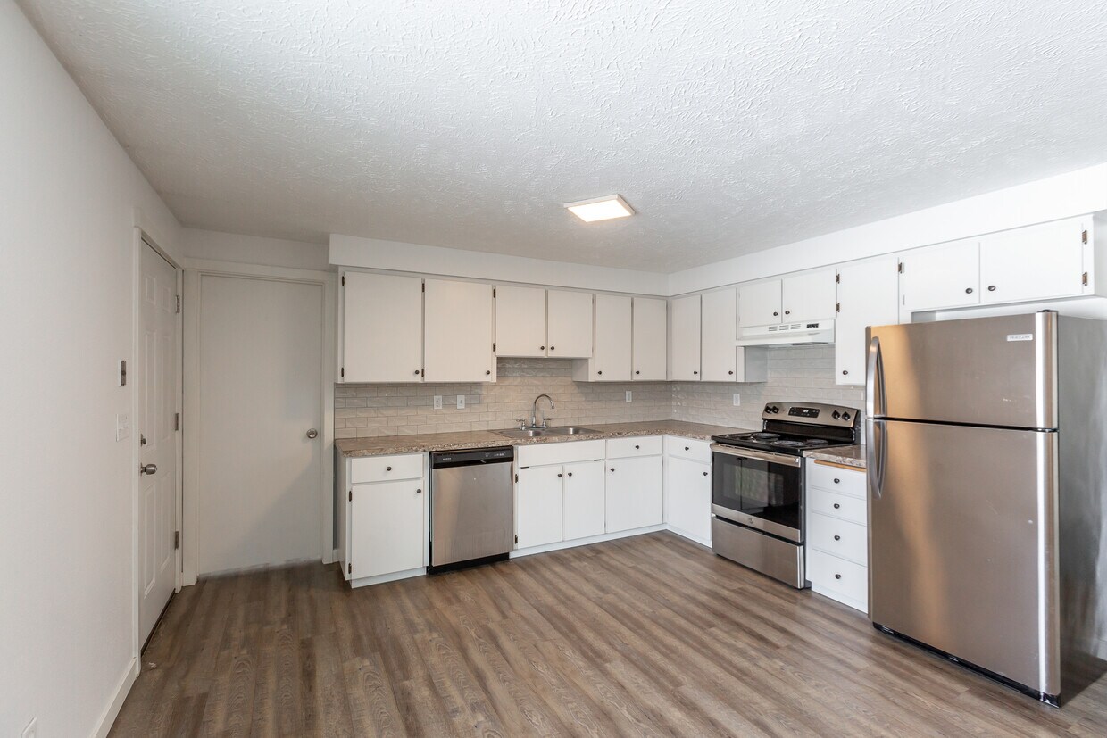 Foto principal - 3507 E 57th Ave