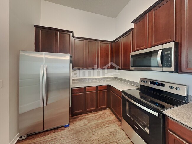 Foto del edificio - 2322 Laurel Blossom Circle
