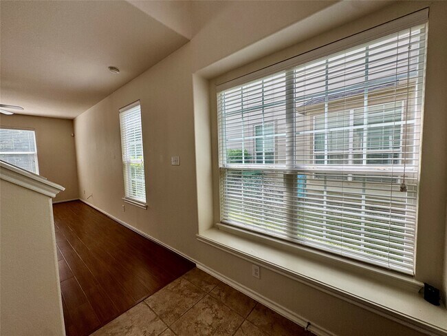 Building Photo - 6407 Densberry Ln