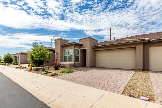 Building Photo - 35332 N Sunset Trail