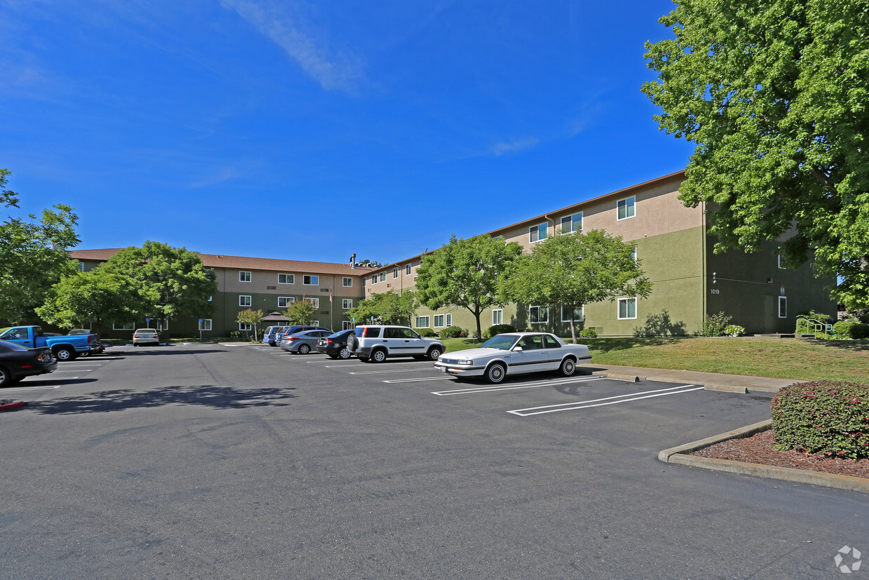 Primary Photo - Manzanita Place Apartments