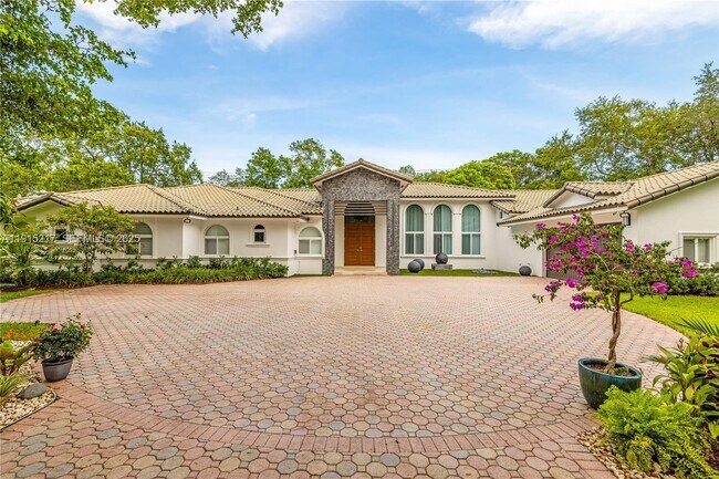 Foto del edificio - 8941 SW 65th Ct