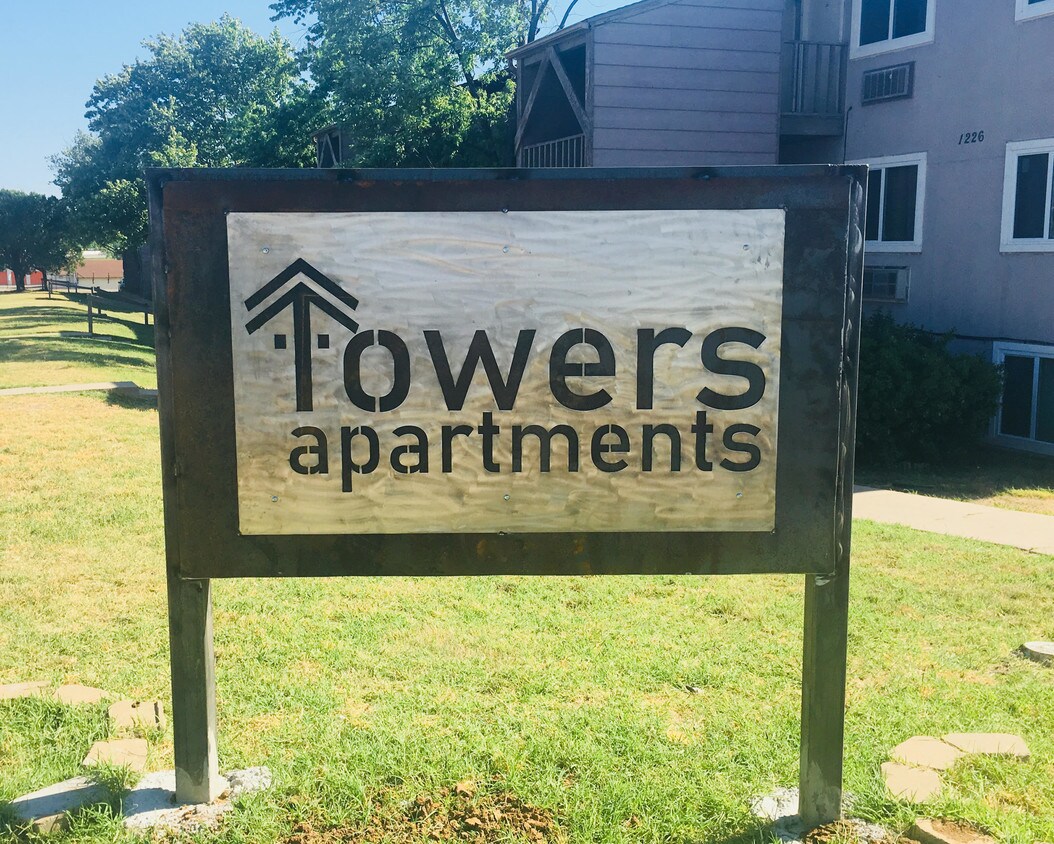 Foto principal - 1212 S Longfellow St