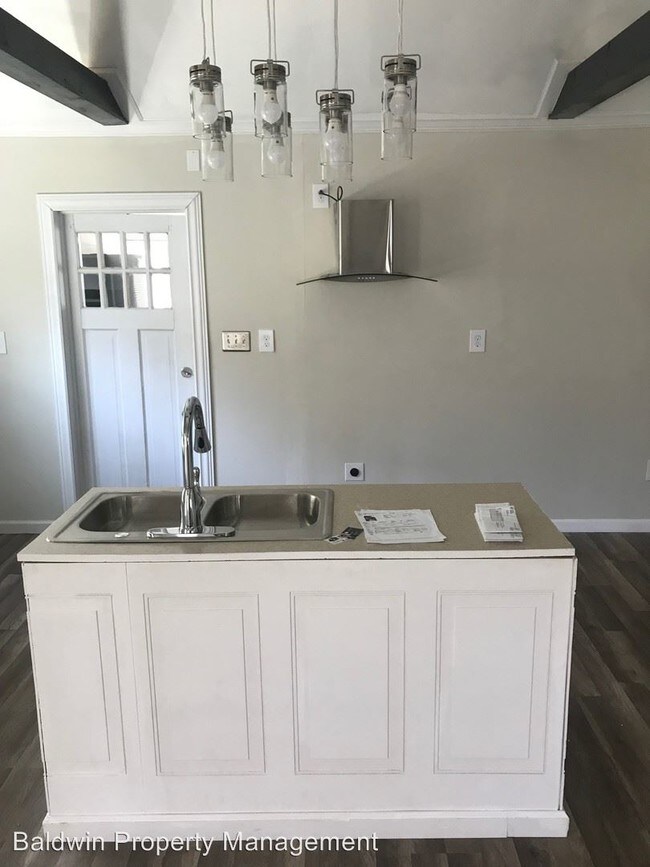 Foto del edificio - 2 br, 1 bath House - 204 CLAYTON STREET