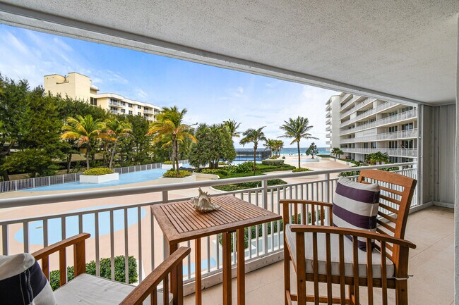 Foto del edificio - 3546 S Ocean Blvd