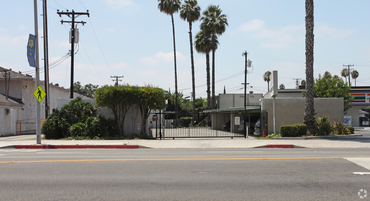 Primary Photo - Baldwin Valley Apartments