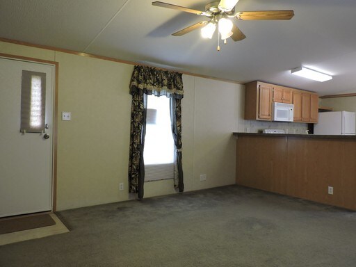 Building Photo - 354 Deck Valley Rd