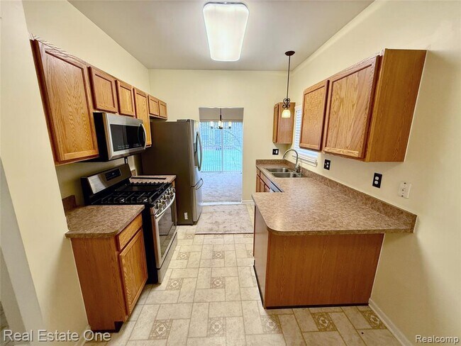 Foto del edificio - 716 Palmer Dr